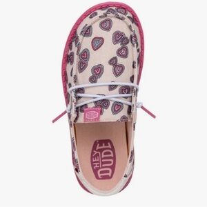 Hey Dude Wendy Youth Hearts Shoes Pink Slip On Size Youth 4 NWOB